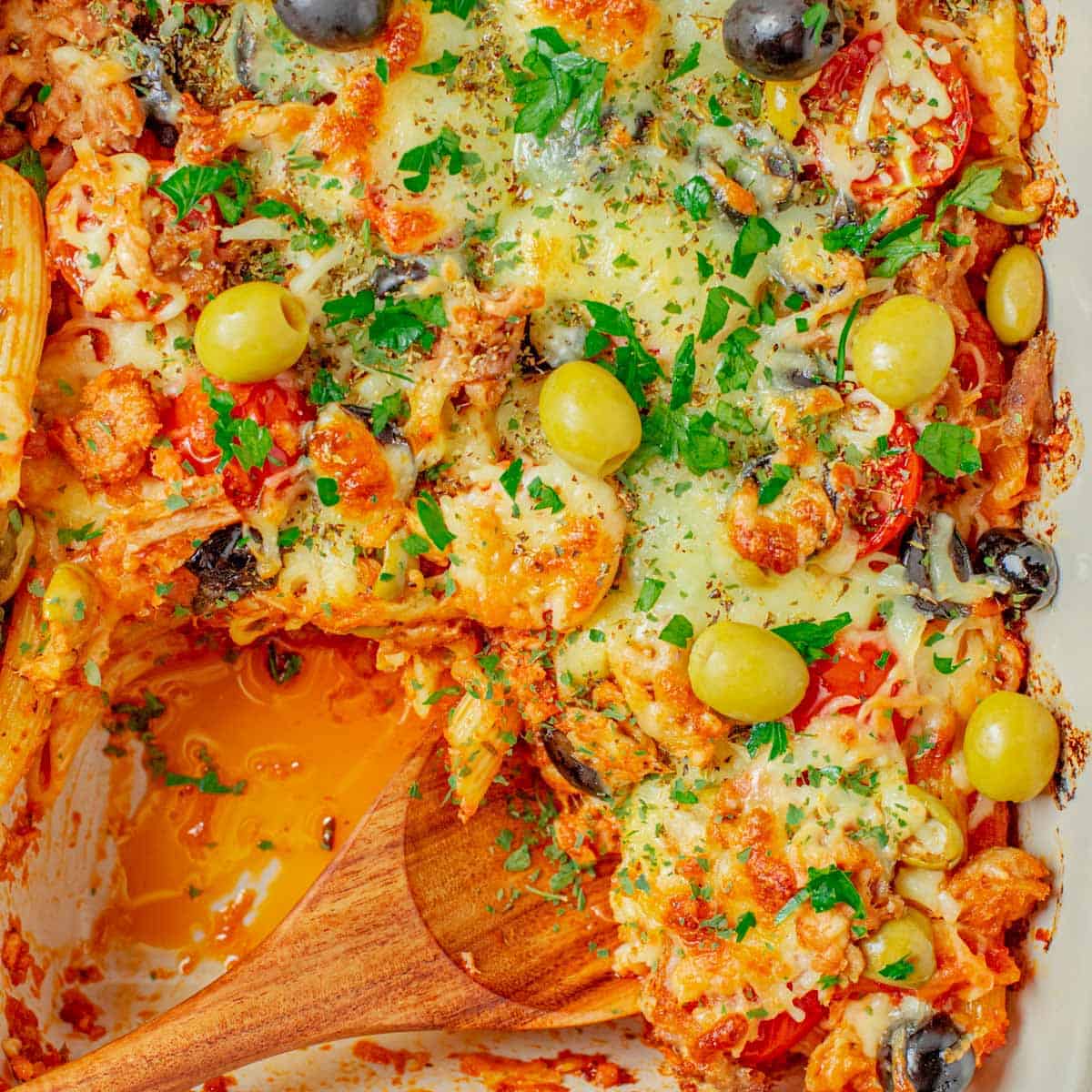 Creamy Tomato Tuna Pasta Bake - Cookrita