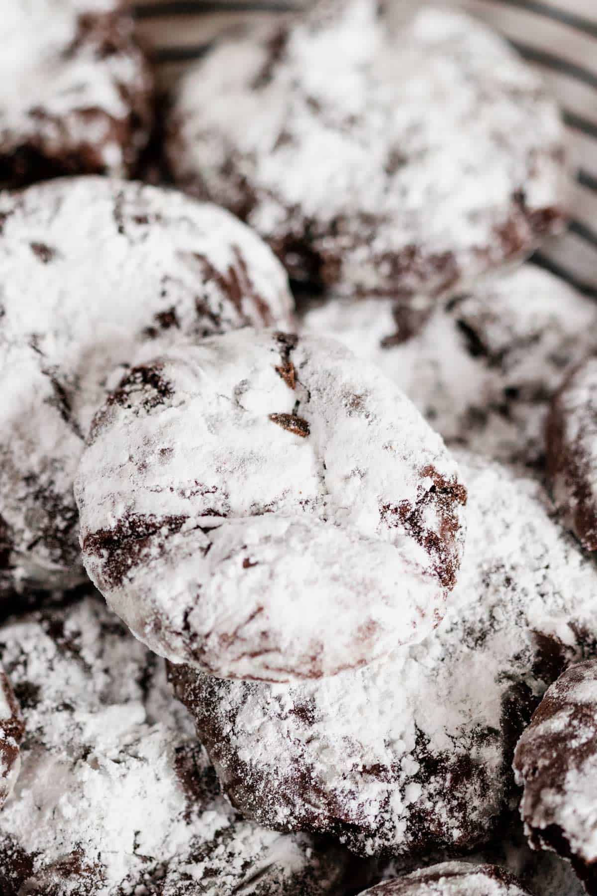 Double Chocolate Crinkle Cookie