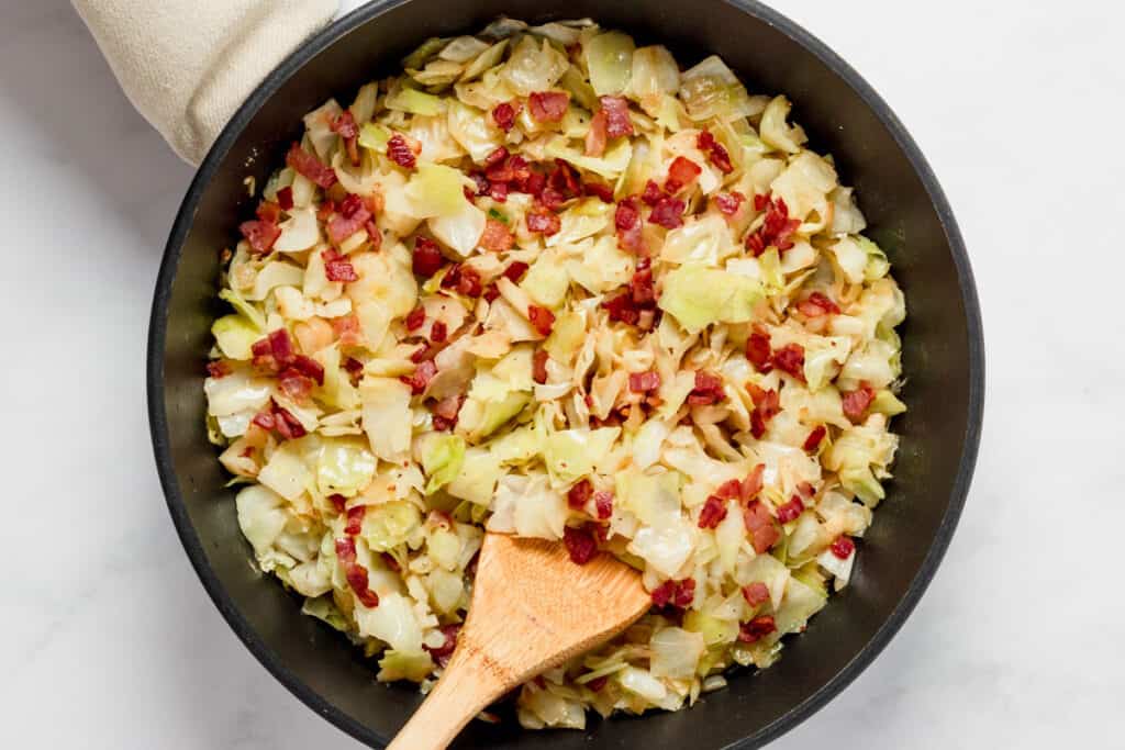 Bacon Cabbage Stir Fry - Cookrita