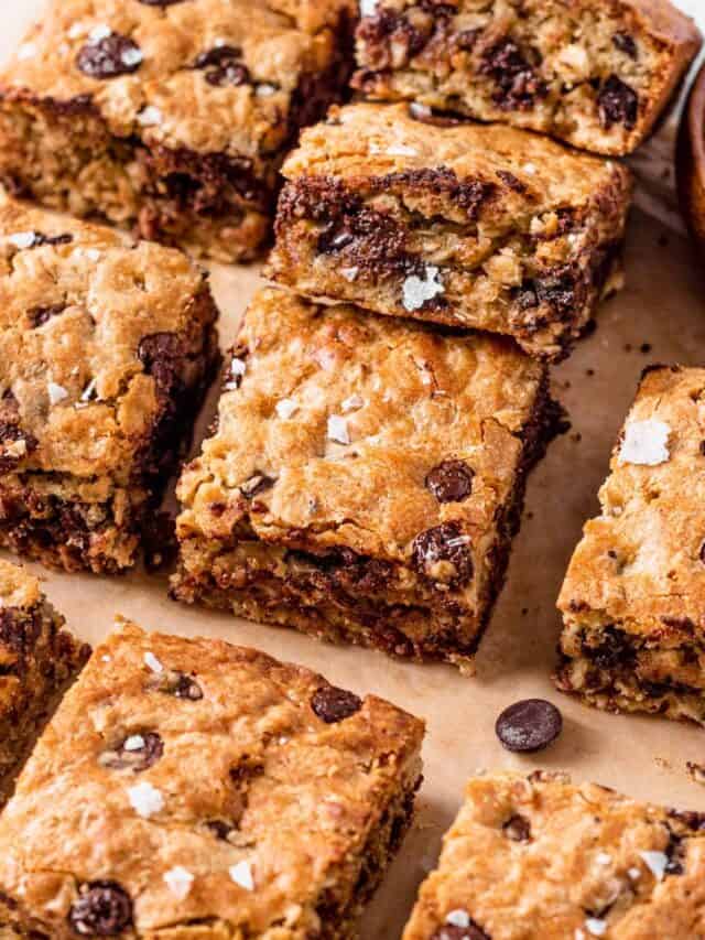 These Easy Oatmeal Chocolate Bars Disappear Fast—Family Approved!