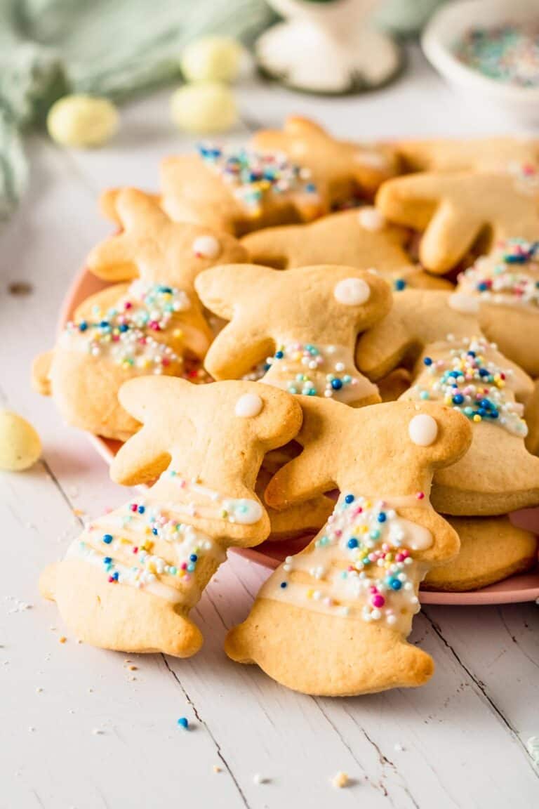 Easy Cut Out Sugar Cookies (No Chill) Cookrita