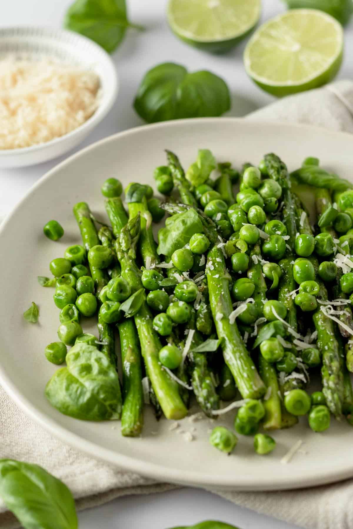 pan fried asparagus with peas