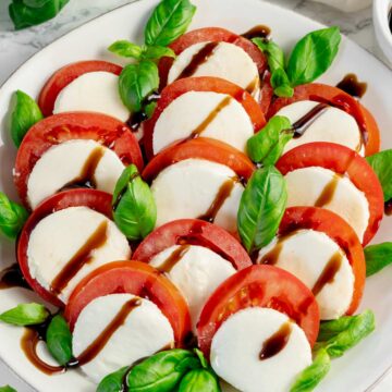 tomato basil mozzarella salad with balsamic glaze