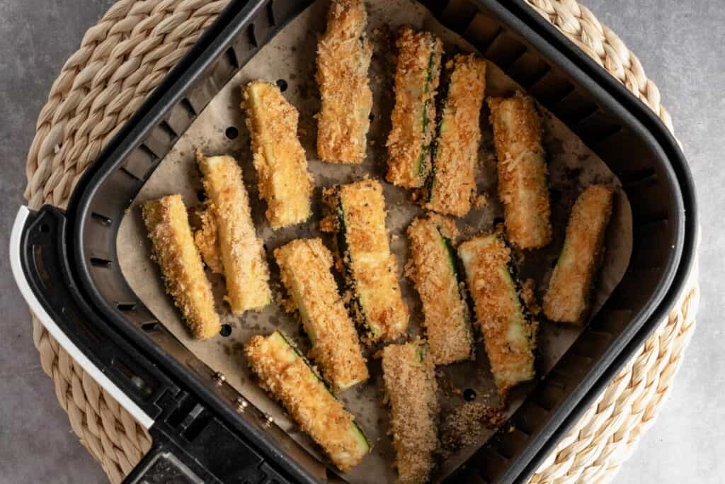 Air Fryer Low Carb Zucchini Fries - Cookrita