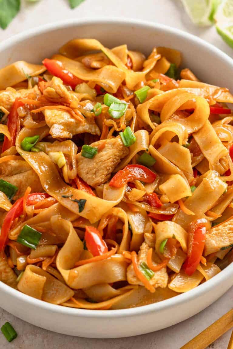 Thai Drunken Noodles - Cookrita