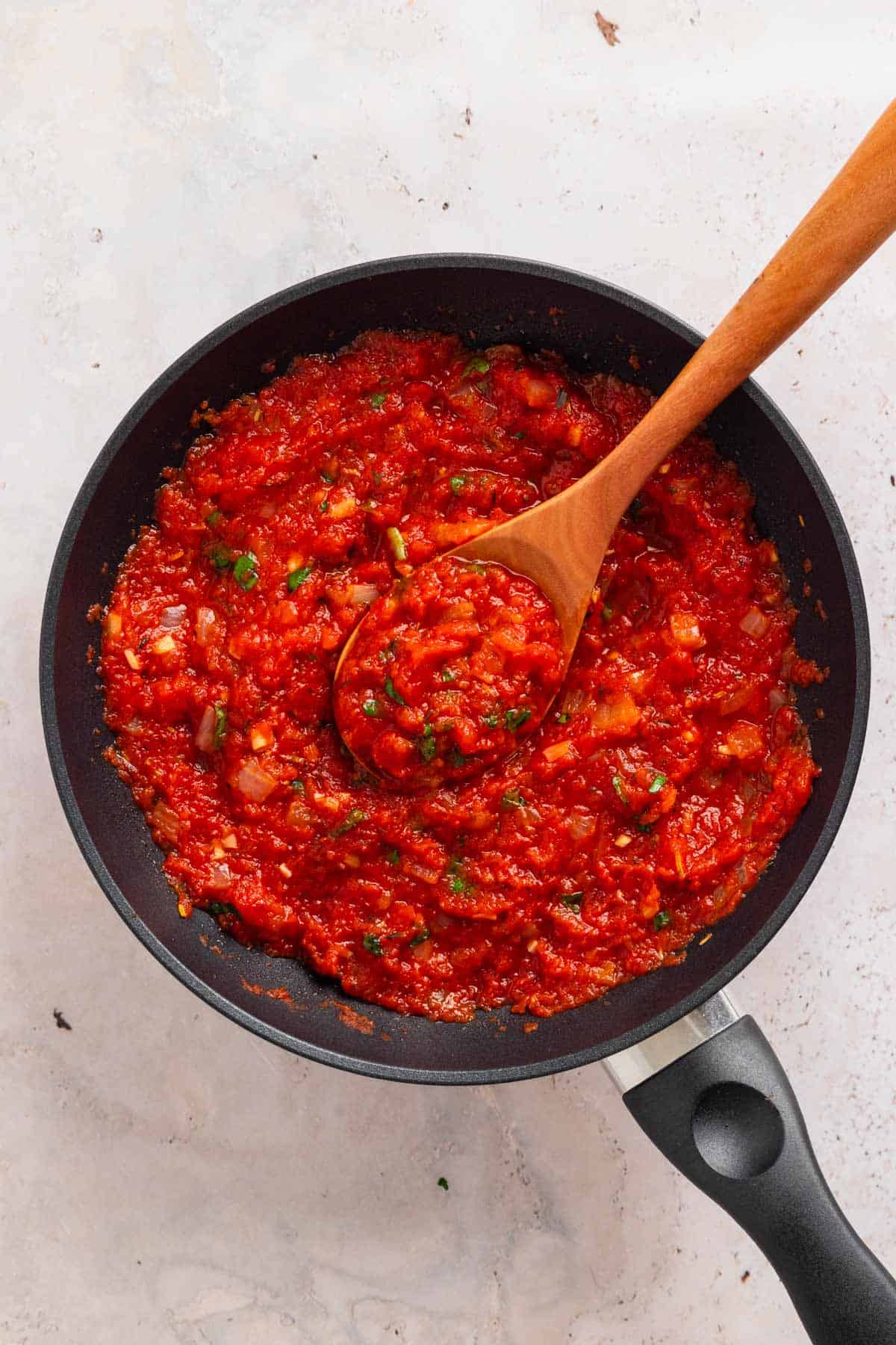 best marinara sauce in skillet.